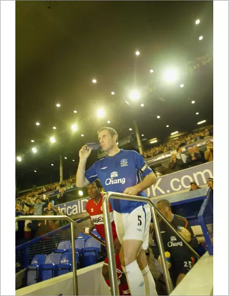 Everton's Unwavering Leader: David Weir Rallies His Team Before the Big Match