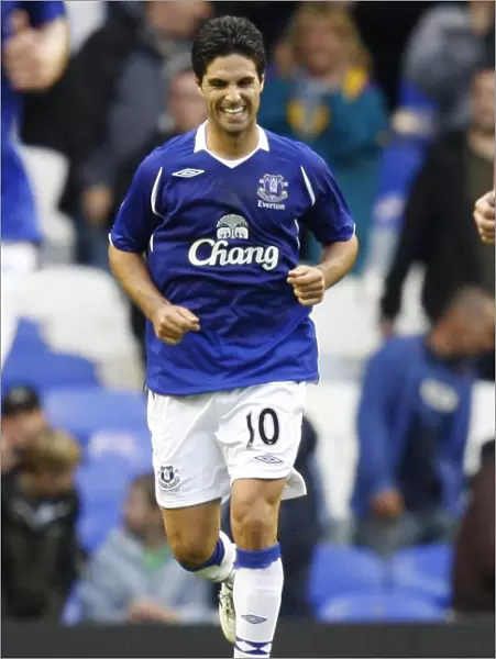 Mikel Arteta's First Goal for Everton: Everton v PSV Eindhoven Pre-Season Friendly (2008)