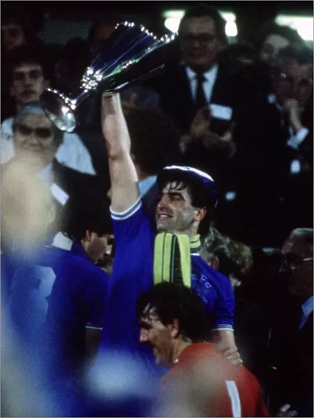 Everton's Glory: Kevin Ratcliffe Lifts the European Cup Winners Cup - Everton vs Rapid Vienna, 1985