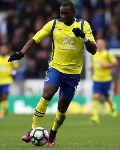 Everton's Yannick Bolasie in Action Against Burnley at Turf Moor, Premier League