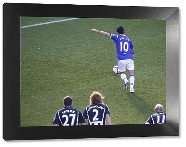 Mikel Arteta's Penalty: Everton Takes Early Lead Over Newcastle United (08 / 09)