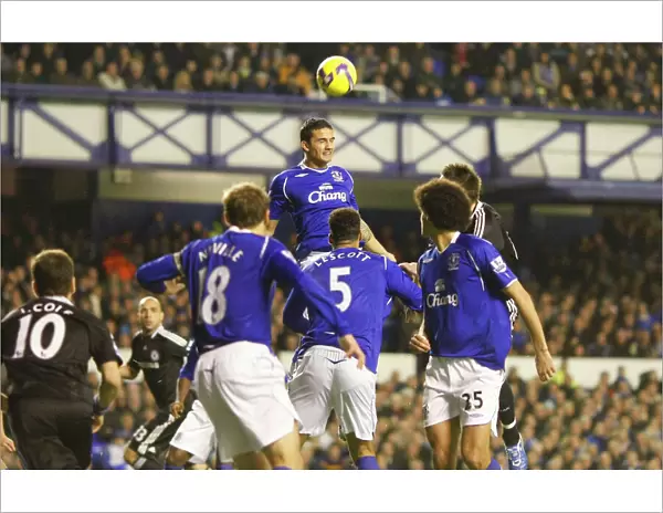 Tim Cahill's Thrilling Performance: Everton vs. Chelsea (08 / 09), Barclays Premier League, Goodison Park