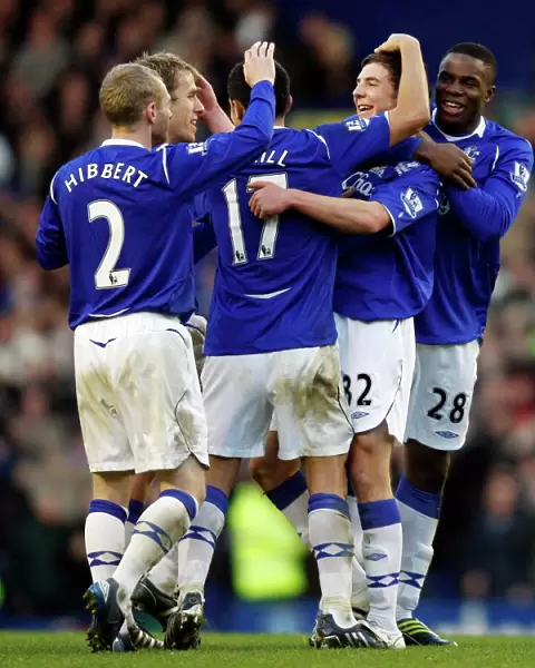 Dan Gosling Scores Third Goal for Everton against Sunderland in Barclays Premier League (28 / 12 / 08)