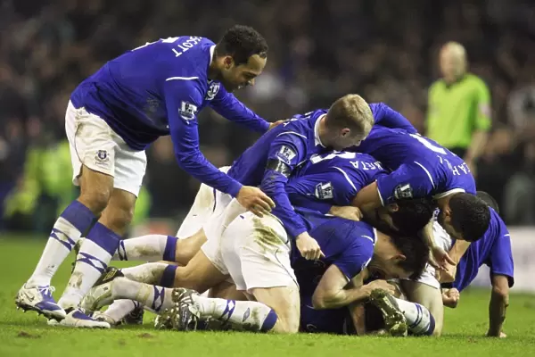 Dan Gosling Scores the Stunner: Everton's Historic FA Cup Goal Against Liverpool (2009)
