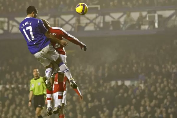 Tim Cahill Scores First Goal for Everton Against Arsenal in 08 / 09 Premier League