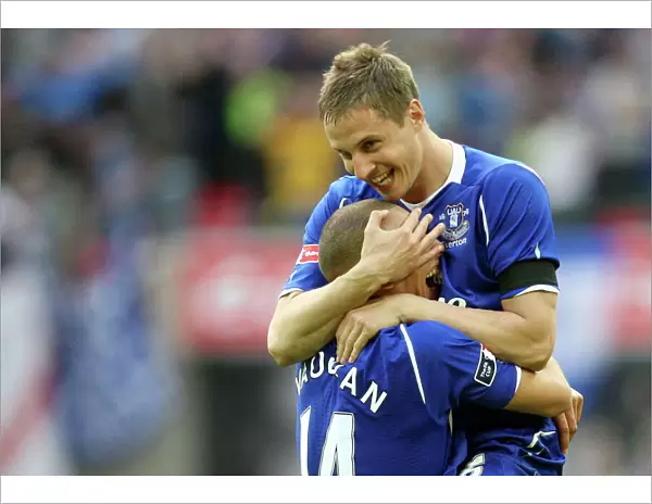 Everton's Jagielka Scores Winning Penalty against Manchester United in FA Cup Semi-Final at Wembley