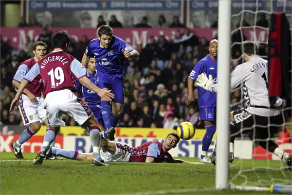 James Beattie's Heartbreaking Missed Goal Opportunity with Everton FC