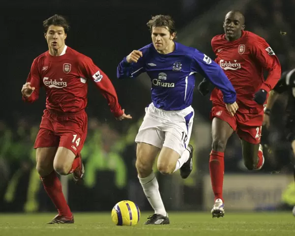 Kevin Kilbane: Beating Xabi Alonso and Mohamed Sissoko to the Ball