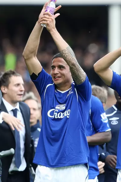 Farewell Applause: Tim Cahill Bids Adieu to Everton Fans vs West Ham United (May 16, 2009)