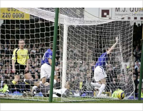 David Weir's Historic Debut Goal for Everton: A Moment to Remember