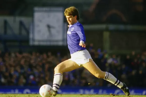 Tenacious Defender in Action: Kevin Ratcliffe at Everton Football Club