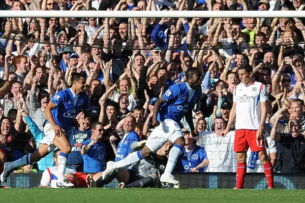 Joseph Yobo's Thrilling Third Goal: Everton's Triumph at Goodison Park vs. Blackburn Rovers