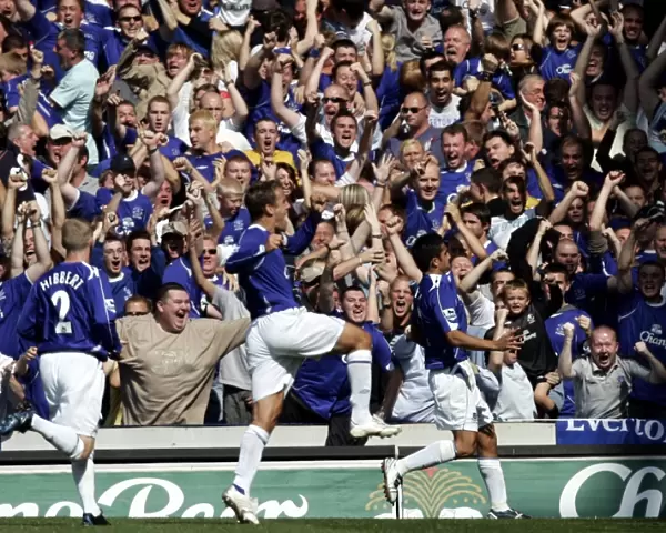 Tim Cahill's Euphoric Goal Celebration: Everton vs. Liverpool