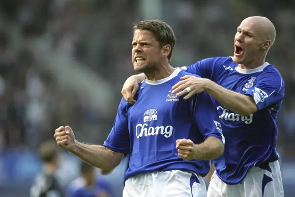 Everton's Unstoppable Duo: Beattie and Johnson - A Celebration of Goals