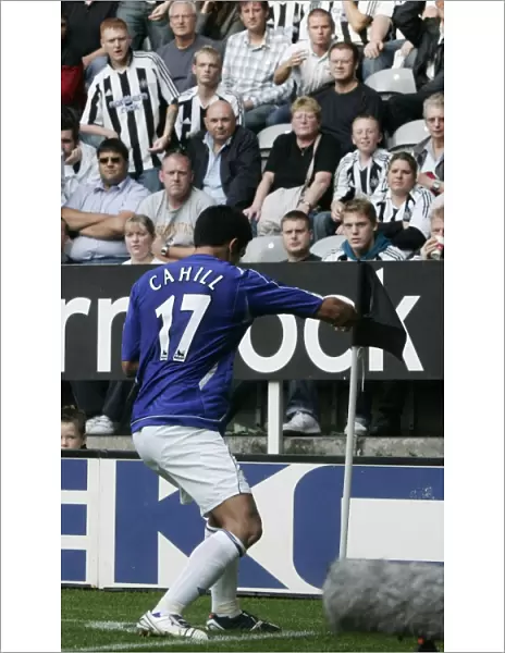 Tim Cahill's Iconic St James Park Goal: Everton's Victory Over Newcastle United in FA Barclays Premiership (September 24, 2006)
