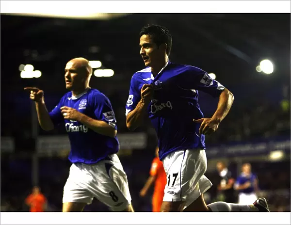 Tim Cahill's Thrilling Debut Goal: Everton vs. Luton Town (2006)