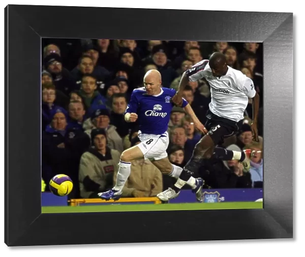 Andy Johnson vs Abdoulaye Meite: A Battle at Goodison Park, Everton vs Bolton Wanderers, FA Barclays Premiership - November 18, 2006