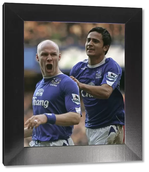 Everton's Unforgettable Moment: Johnson and Cahill's Thrilling Goal Celebration