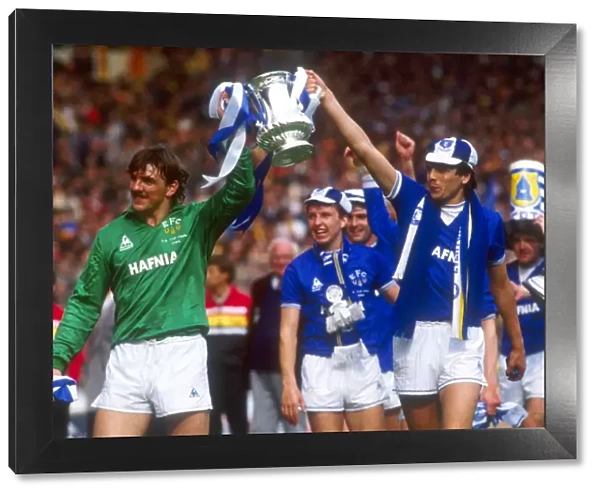 Everton FC: Neville Southall and Graeme Sharp Celebrate FA Cup Victory over Watford (1984)
