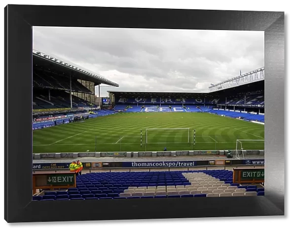 Grandstand View: Experience Everton Football Club's Home at Goodison Park