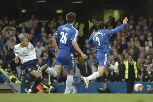 Chelsea v Everton - James Vaughan scores the first goal for Everton