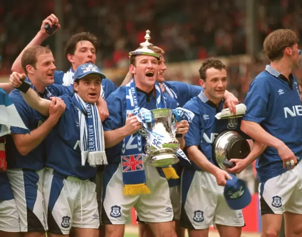 Everton's FA Cup Victory: Celebrating with the Trophy (1995)