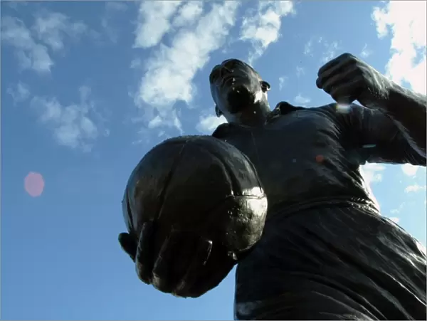 Goodison Park: Dixie Dean Statue