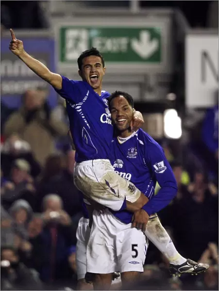Football - Everton v Bolton Wanderers Barclays Premier League - Goodison Park - 26  /  12  /  07 Tim Cahill (L) celebrates scoring the second goal for Everton with team mate Joleon Lescott Mandatory Credit: Action Images  /  Matthew Childs Livepic