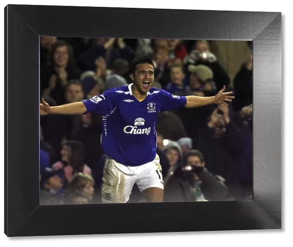 Tim Cahill's Double: Everton's Triumph Over Bolton Wanderers in the Barclays Premier League, 26 December 2007