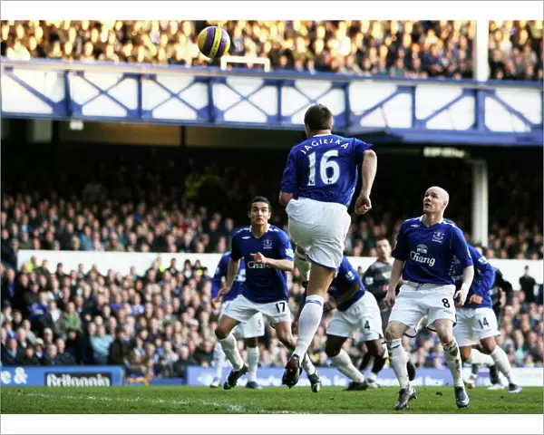 Phil Jagielka's Debut Goal: Everton vs. Reading, Barclays Premier League, Goodison Park, September 2008