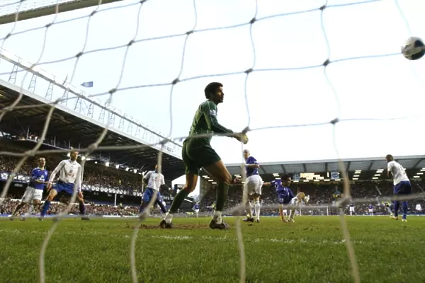 Tim Cahill Scores the Second Goal: Everton's Victory over Portsmouth in the 2007-08 Barclays Premier League at Goodison Park