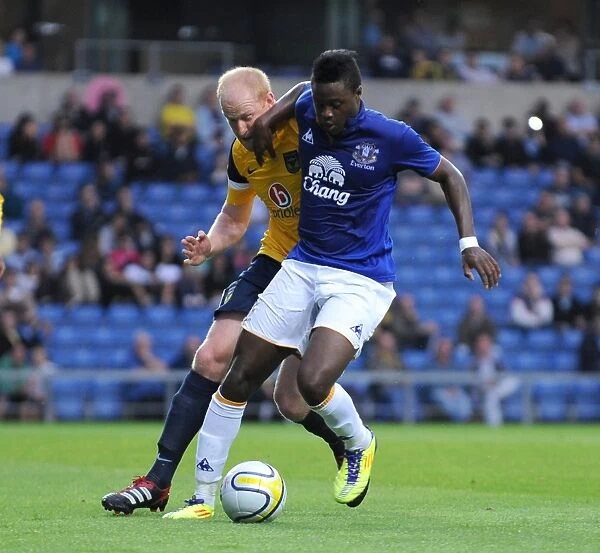Battle for the Ball: Magaye Gueye vs. Andrew Whing, Oxford United vs. Everton (2011)
