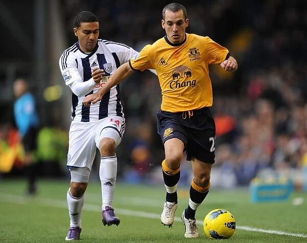 Battle for the Ball: Osman vs. Thomas - Everton vs. West Bromwich Albion in the Premier League (01 January 2012)