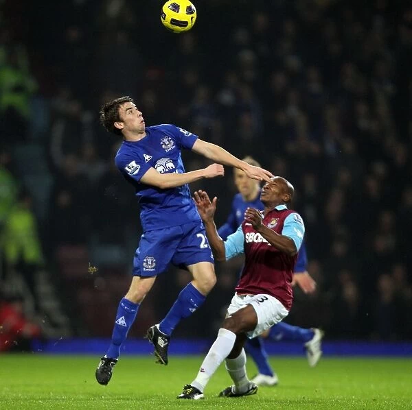 Battle for the Ball: Seamus Coleman vs. Luis Boa Morte - Everton vs. West Ham United, Premier League (Upton Park, 2010)