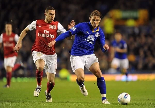 Battle for the Ball: Vermaelen vs. Jelavic - Everton vs. Arsenal, Premier League Rivalry (21 March 2012)