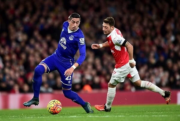 Clash at the Emirates: Funes Mori vs. Ozil - Arsenal vs. Everton, Premier League Showdown
