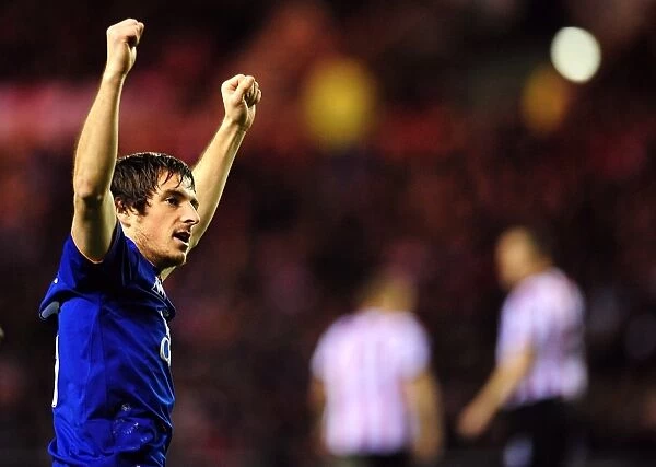 December Drama: Leighton Baines's Penalty Secures Everton's Victory at Sunderland's Stadium of Light (Barclays Premier League, 2011)