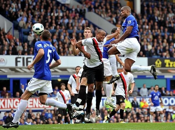 Distin Strikes First: Everton's Winning Goal vs Manchester City (07 May 2011, Goodison Park)