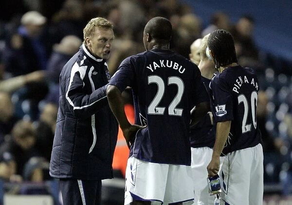 Everton FC: David Moyes Delivers Pep Talk Amidst Carling Cup Tension - Sheffield Wednesday vs. Everton, 2007