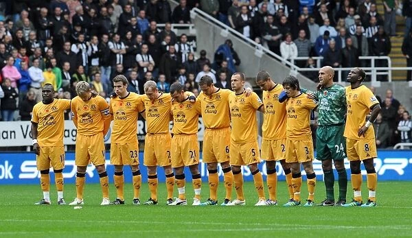 Everton Football Club Honors Remembrance Day with a Moment of Silence at St. James Park (5 November 2011)