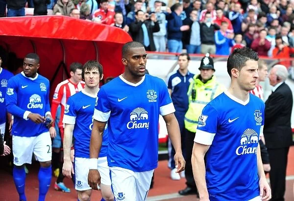 Everton Players Exit Stadium of Light Ahead of Sunderland Clash (20-04-2013)