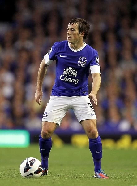 Everton's Leighton Baines Secures Victory: Everton 1-0 Manchester United (Goodison Park, 2012)