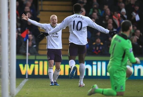 Everton's Lukaku and Naismith: A Celebratory Moment as They Score First Goal vs Crystal Palace