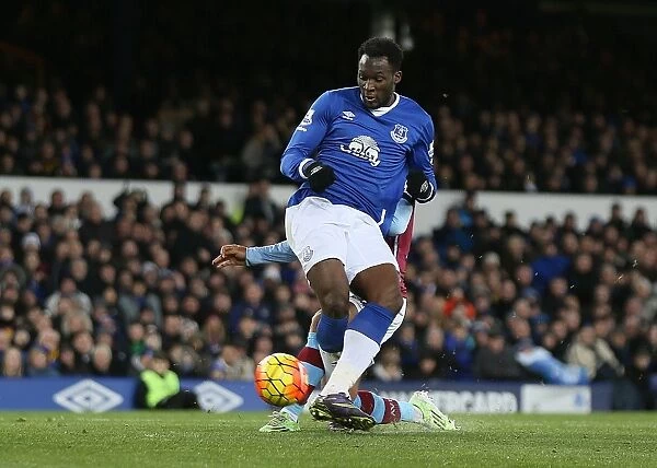 Everton's Romelu Lukaku Nets Fourth Goal vs. Aston Villa at Goodison Park, Barclays Premier League