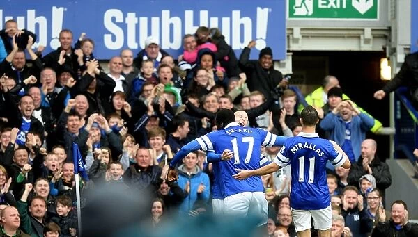 Everton's Steven Naismith Scores First Goal in 3-0 Victory over Arsenal at Goodison Park (Barclays Premier League, April 6, 2014)
