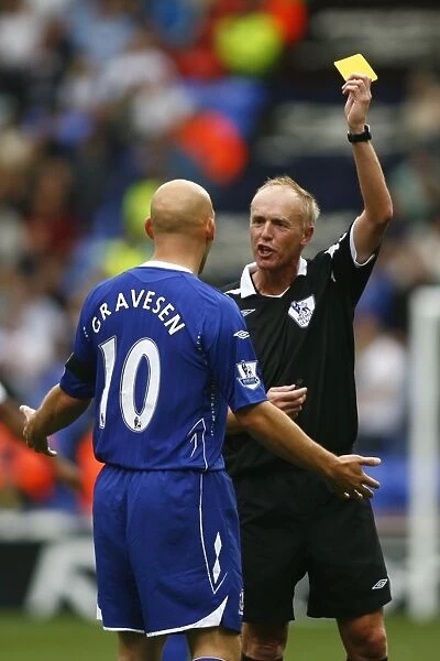 Everton's Thomas Gravesen Booked by Referee Peter Walton in FA Barclays Premier League Match against Bolton Wanderers (07 / 08)