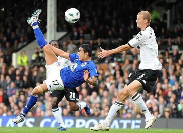 Everton's Tim Cahill Tries Dramatic Overhead Kick vs. Fulham, Barclays Premier League