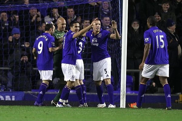 Everton's Unforgettable Goal: Tim Howard's Strike and the Ensuing Celebration (Everton v Bolton Wanderers, 04 January 2012)