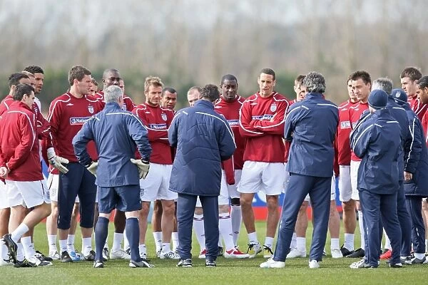Fabio Capello Speaks to Everton Players during England Training (March 2009)