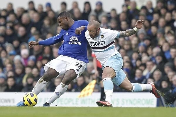 Faubert vs. Anichebe: A Battle at Goodison Park - Everton vs. West Ham United, Barclays Premier League (22 January 2011)
